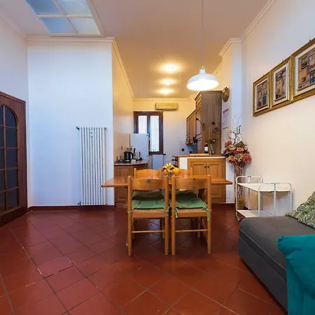 Toberto Apartamento *
