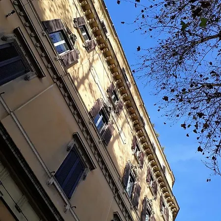 Toberto * روما